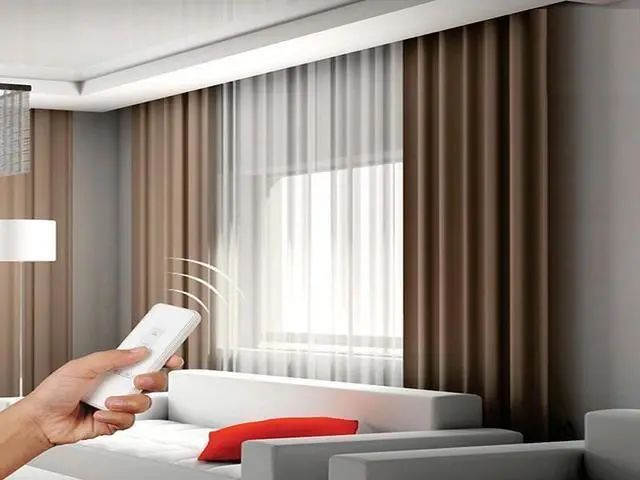 流行这样装简洁美观又实用！挂窗帘还在用罗马杆？近几年(图9)